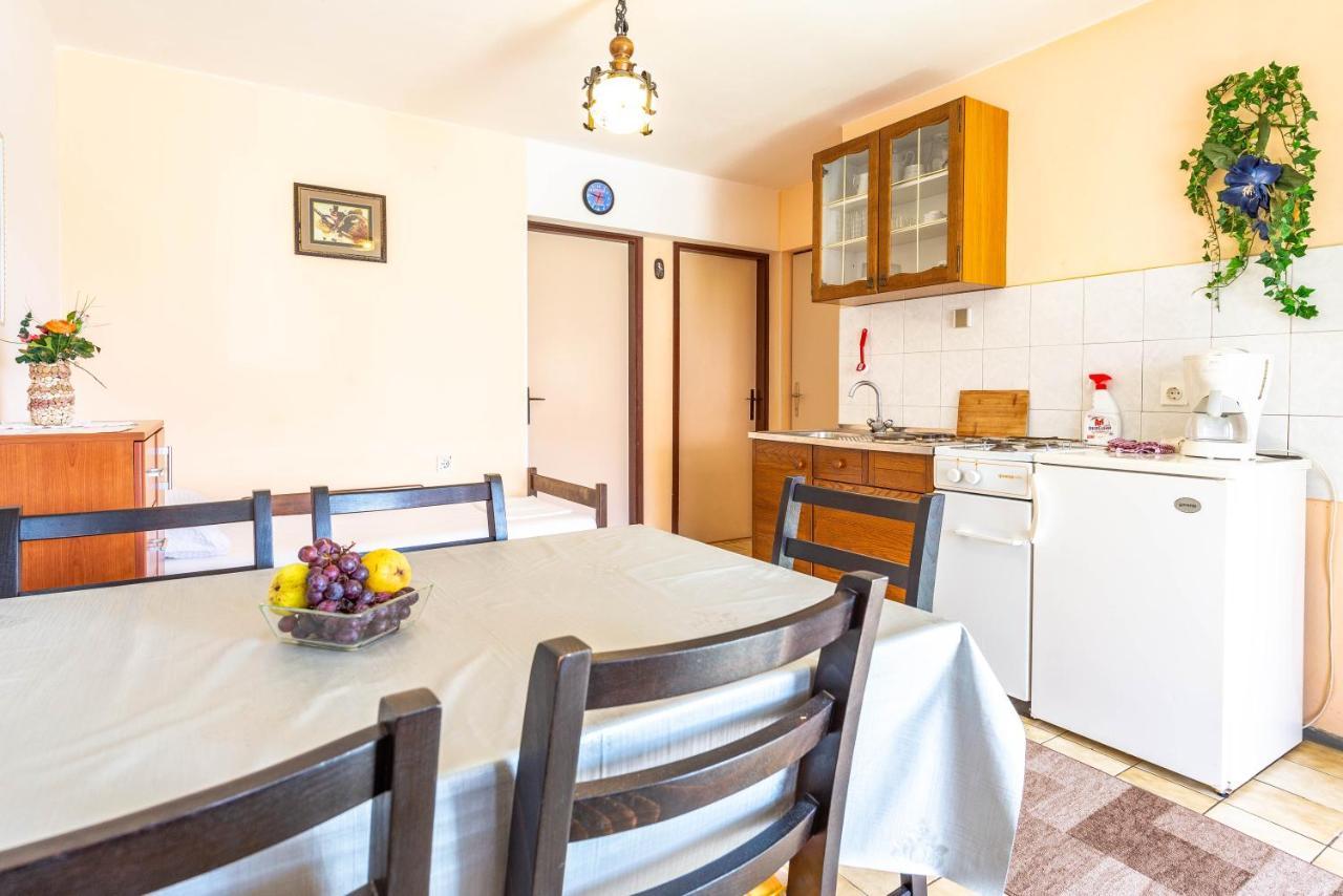 Apartments Danijela Stara Novalja Kültér fotó